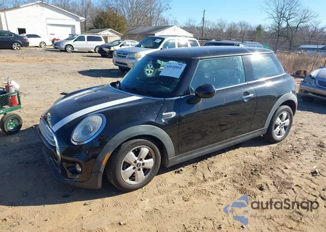 2014 Mini Hardtop Cooper from USA, damaged, VIN WMWXM5C52ET934994